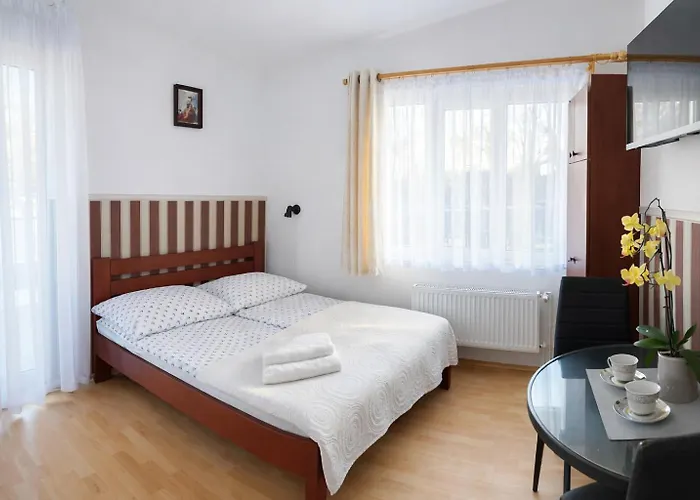 Fregata Basi Pensionat Łeba